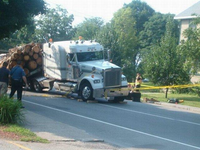 log-truck_07.jpg