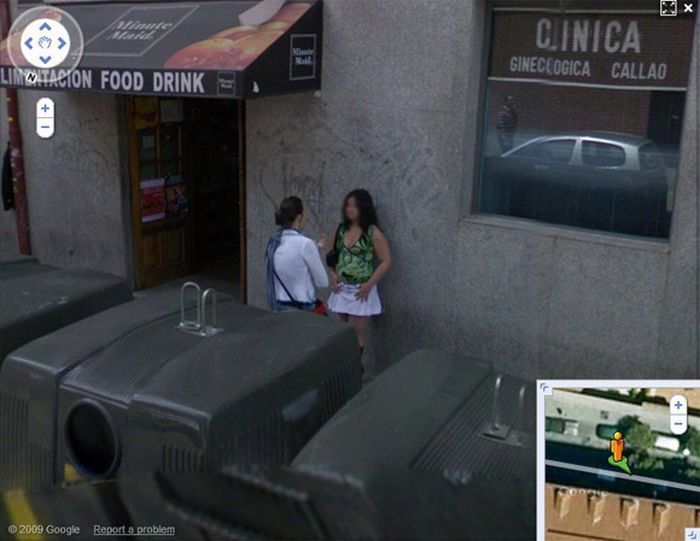 prostitutes_on_google_street_view_22.jpg