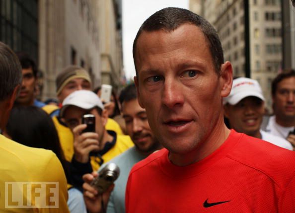 Lance Armstrong Gives $250,000.jpg