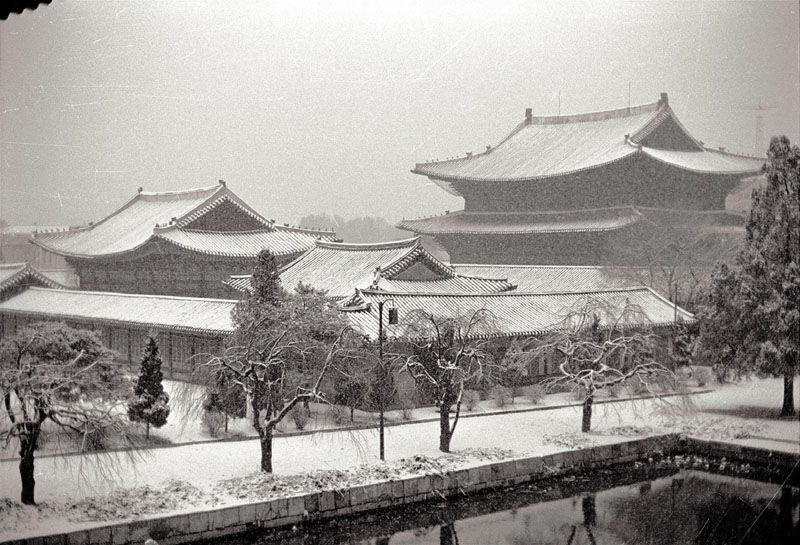 Kyongbok, 20 Nov 1966.jpg