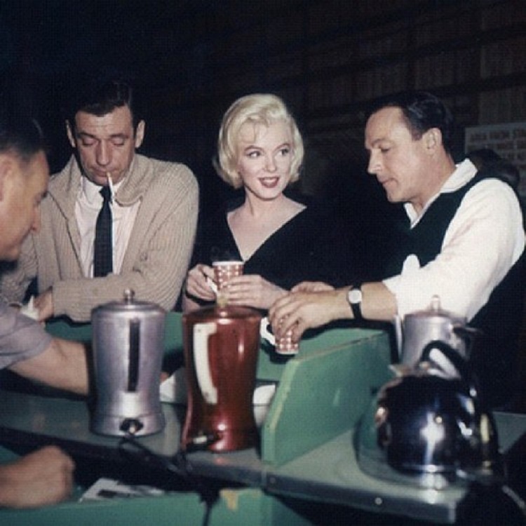 Grab a coffee with Yves Montand, Marilyn and Gene Kelly (1).jpg
