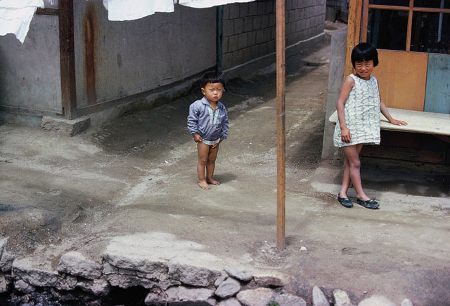 Korean children 1966a.jpg