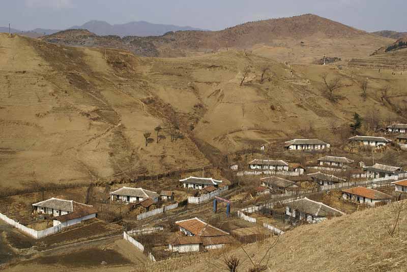 aJongdong Village, Kumya County.jpg