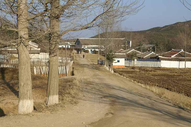 aVillage in Jongpyong County (1).jpg