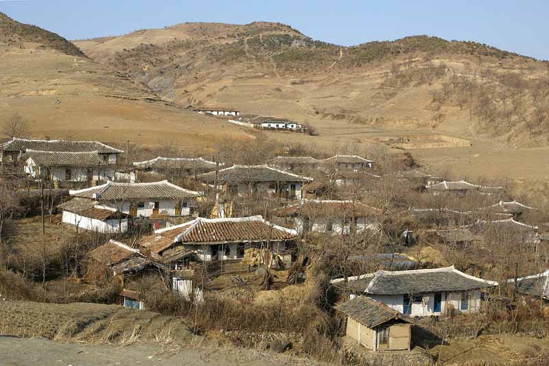 bJongdong Village, Kumya County (1).jpg