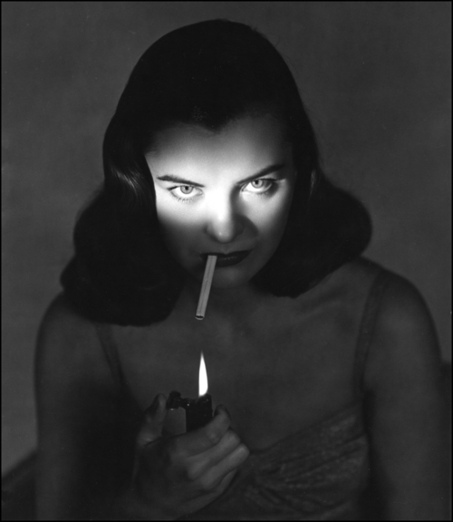 Ella Raines, 1940s..jpg