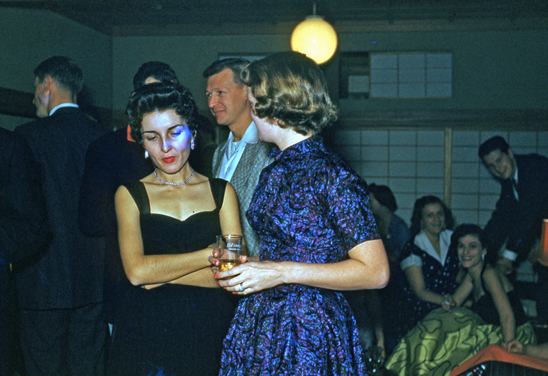 Nigawa party - Diele 1956.jpg
