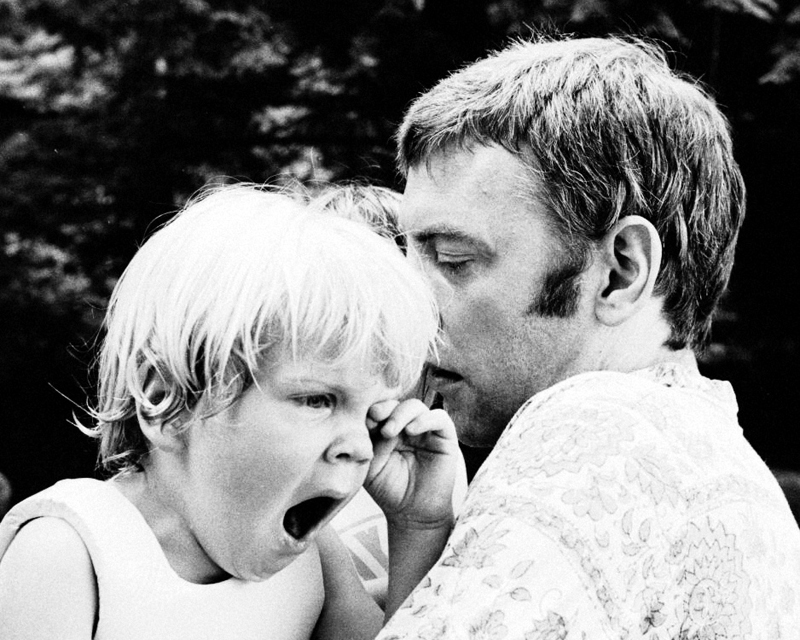 Actor Donald Sutherland and son Keifer..jpg