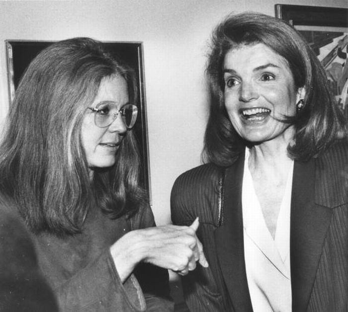 zGloria Steinem and Jacqueline Kennedy Onassis.jpg