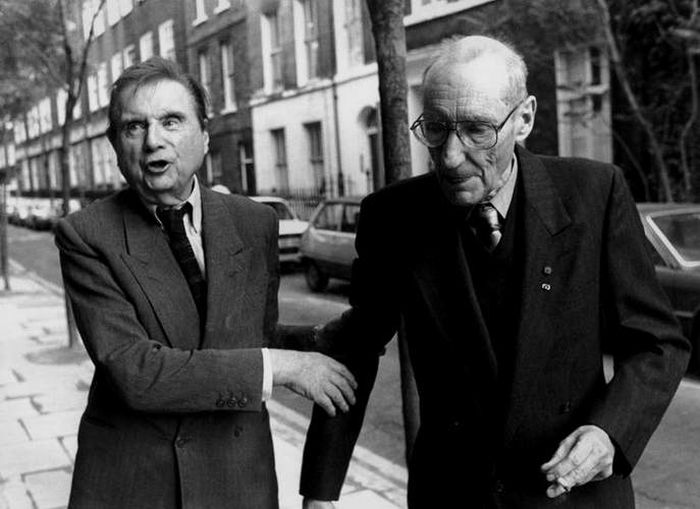 17Francis Bacon and William S. Burroughs in London, 1989.jpg