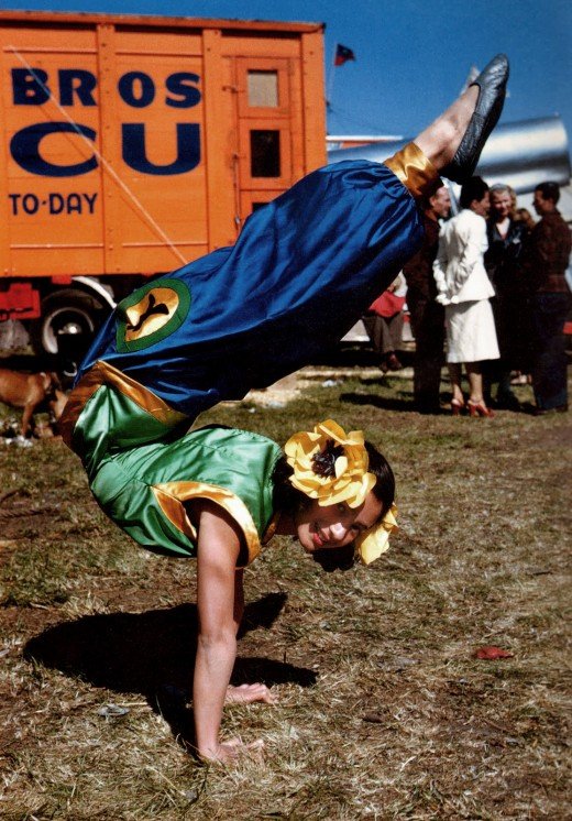 Circus-girl-1950s-520x746.jpg