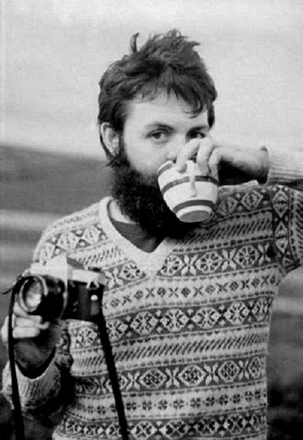 Paul-McCartney-a-cup-of-tea-and-a-Pentax-Spotmatic.jpg