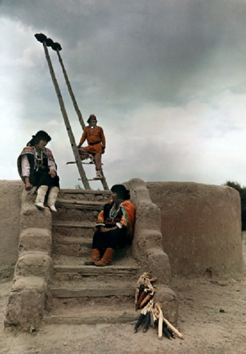 New-Mexico-Cochiti-Indians-sit-on-the-stairs-to-a-kiva-Cochiti.jpg