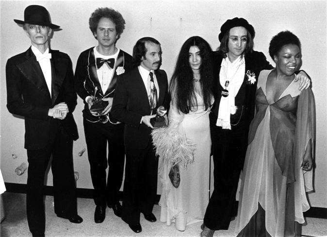 David Bowie, Art Garfunkel, Paul Simon, Yoko Ono, John Lennon &amp; Roberta Flack by Bob Gruen, NYC, 1975.jpg