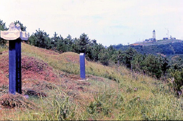 Richmond-1969-6161. Korean Graves near Tacoma Site.jpg