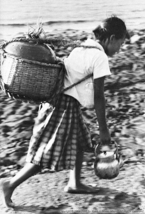 51-girl-carrying-water-jeju-island.jpg