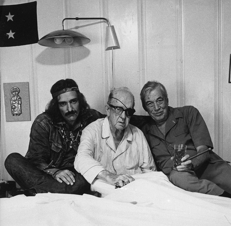 Dennis Hopper, John Huston and John Ford.jpg