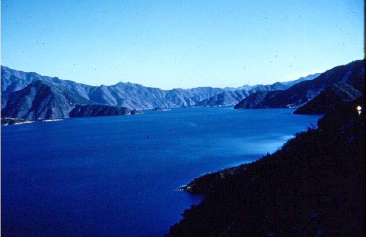 Hwachon Reservoir-Jan. 1953.JPG