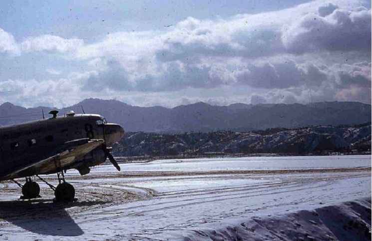 Greek Evac Plane Landing K-52 Feb 1953.JPG