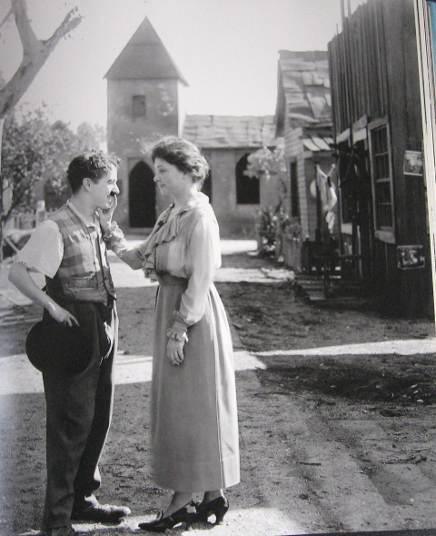 Charlie Chaplin and Helen Keller.jpg