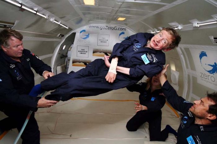 Stephen Hawking in the so-called sickening comet.jpg