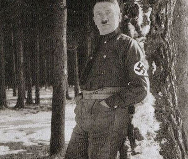 Hitler_01.jpg