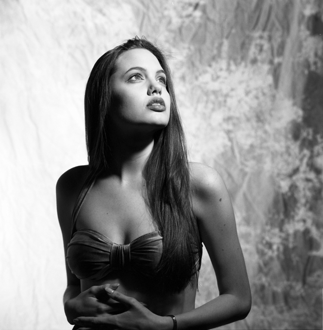 Angelina Jolie6.jpg