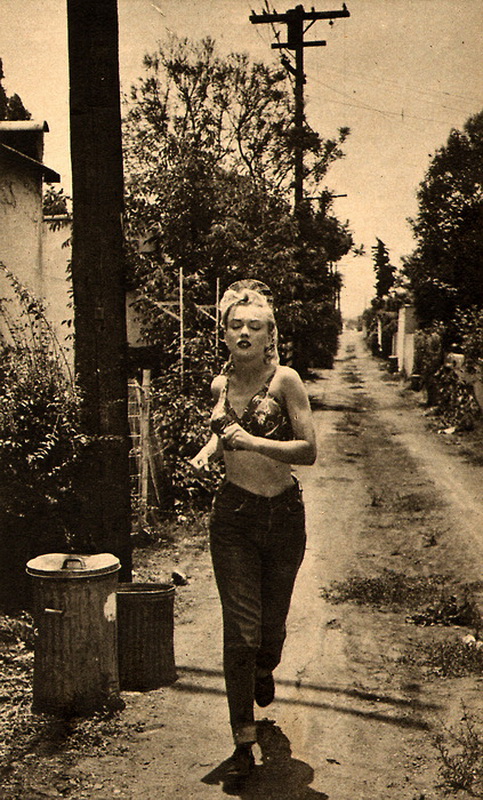 0Marilyn Monroe, 1951.jpg