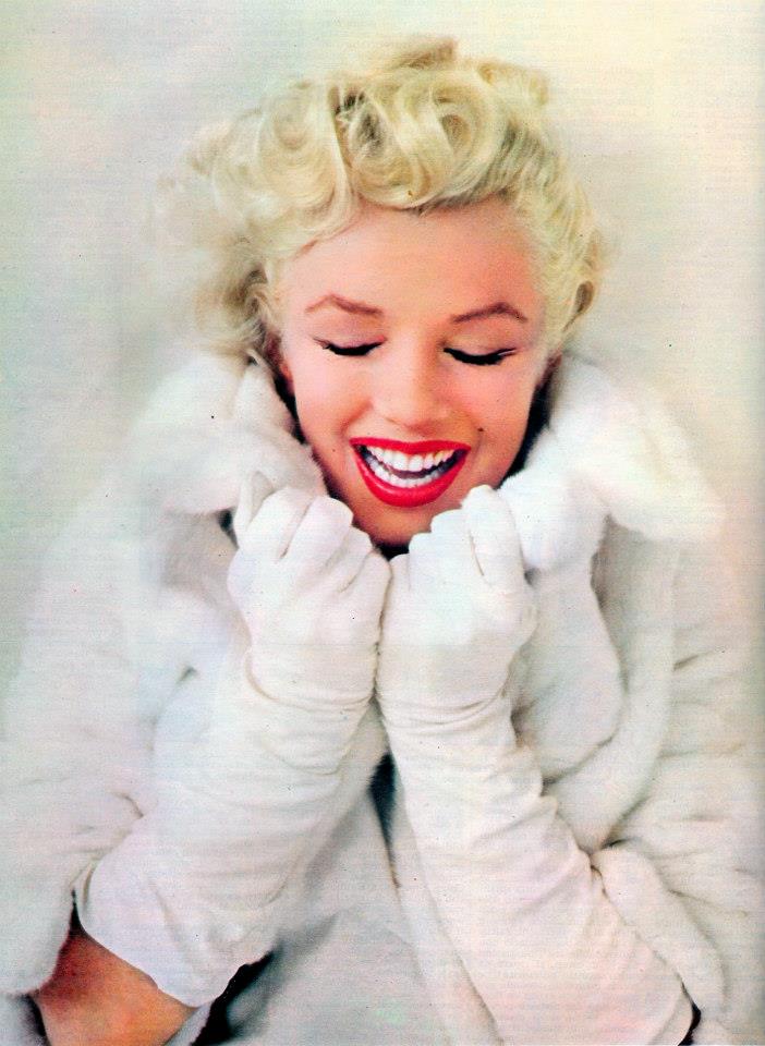 Photoshoot of Marilyn Monroe by Milton Greene, 1955 (7).jpg