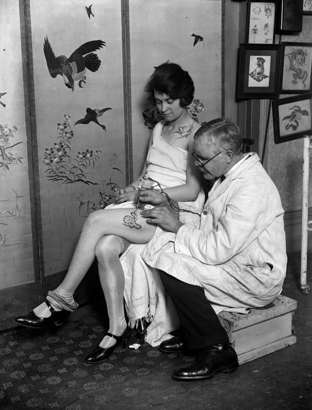 Old Photos of Women Rocking Tattoos (14).jpg