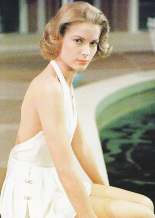 Grace Kelly as Tracy Lord in High Society, 1955.png