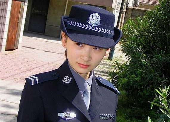 female-police15a.jpg