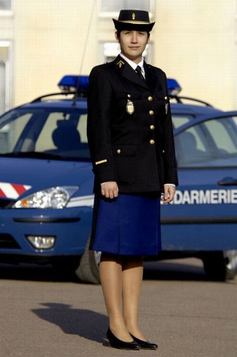 female-police38.jpg