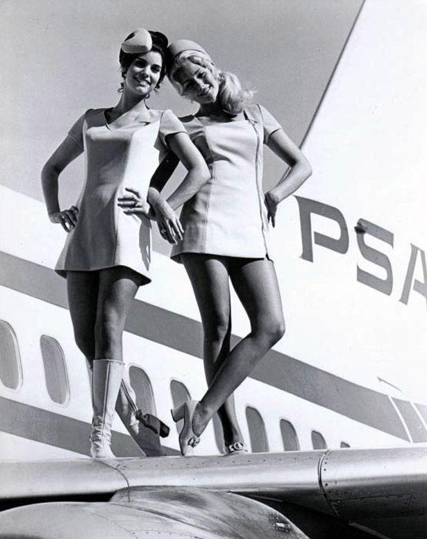 Stewardess_03.jpg
