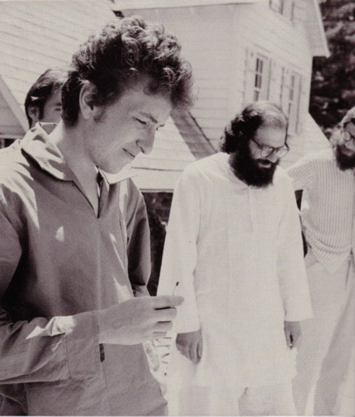 Bob Dylan and Allen Ginsberg.jpg