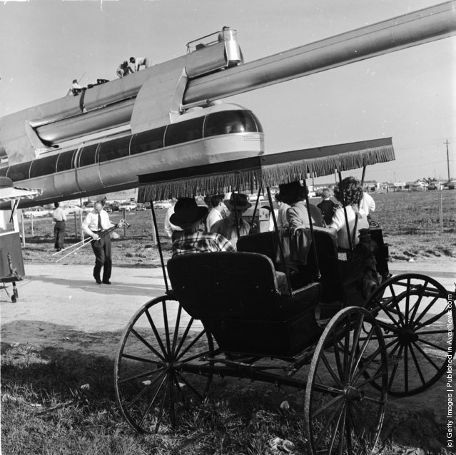 vintage monorail11.jpg