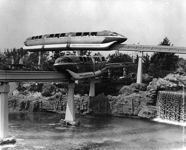 vintage monorail19.jpg