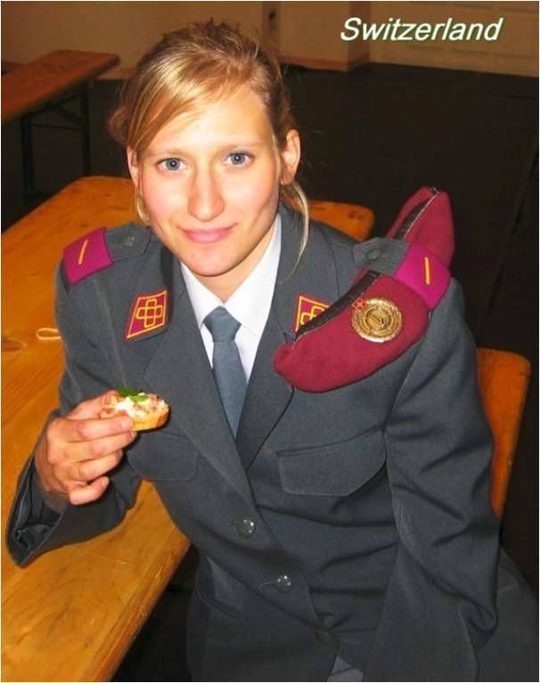 female soldier9.jpg