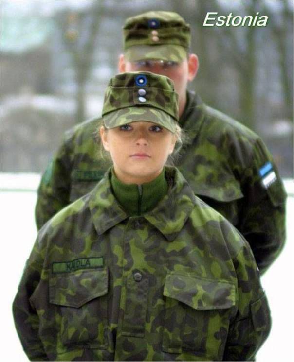 female soldier18.jpg