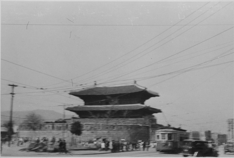 26Seoul, Korea 1952.jpg