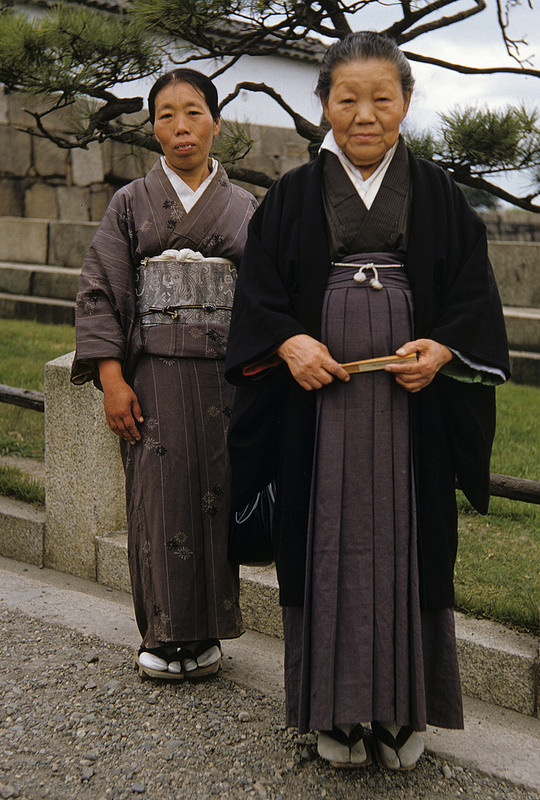 12Japanese Ladies, 1952.jpg