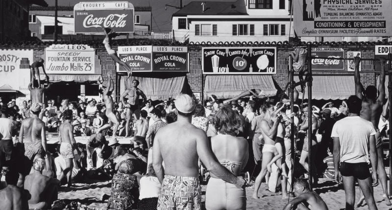Muscle Beach in 1949..jpg
