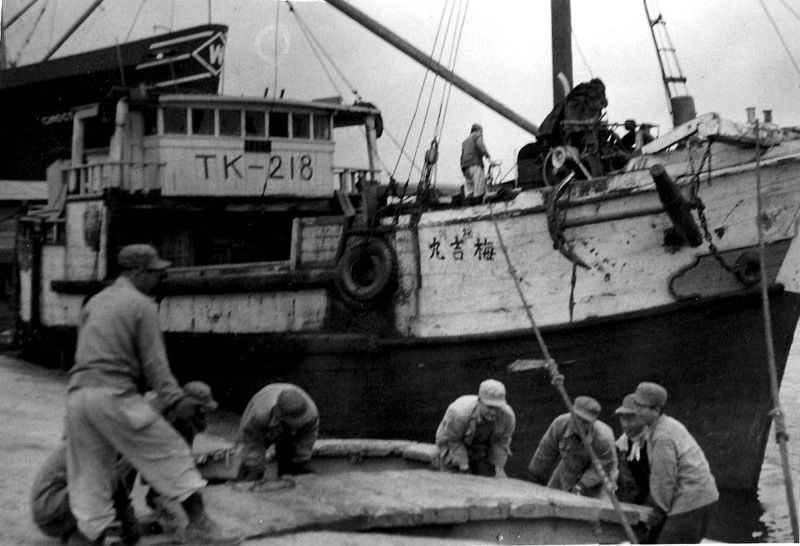 48Koreanfishingboatpusan5.53.jpg