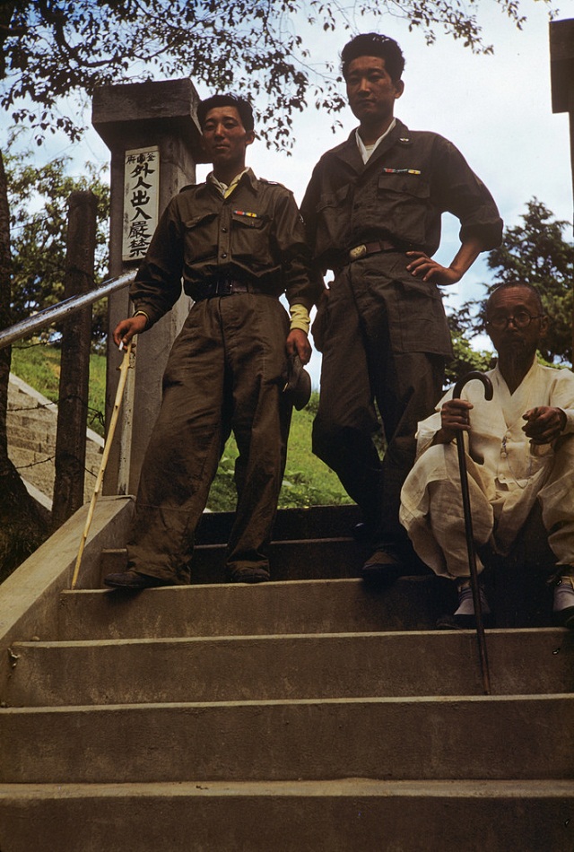239a Two Korean Soldiers, 1952.jpg