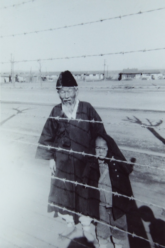 33 Old Man, Yung Dung Po, Korea 1946-