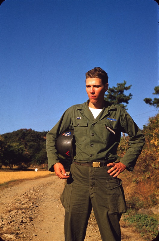 1 Pvt. Gordon Burroughs, US Army 1953.jpg