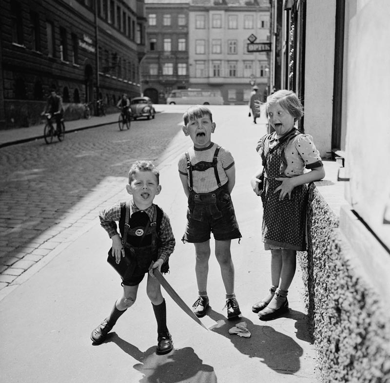 7 Open Wide, Germany, 1955.jpg