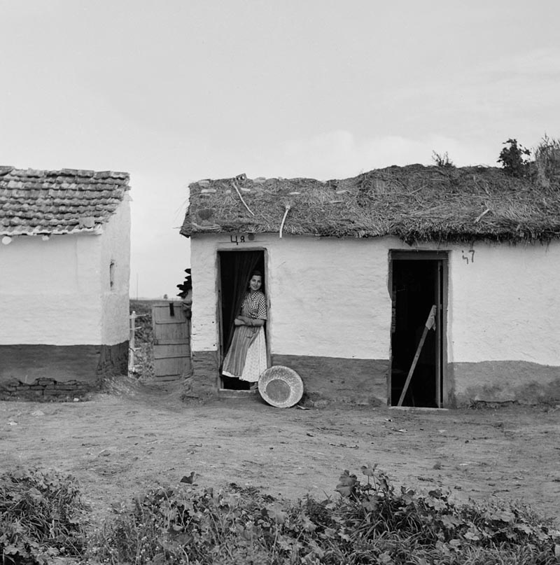 13 Woman in Doorway, Spain, 1956.jpg