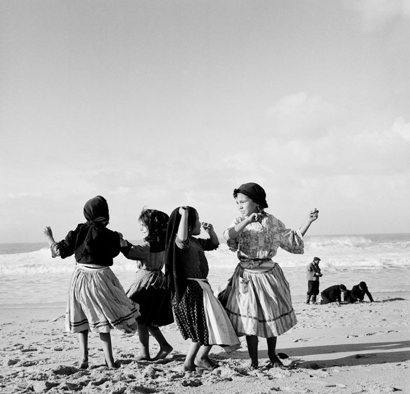 20 Dancing on the Beach, Portugal, 1956.jpg