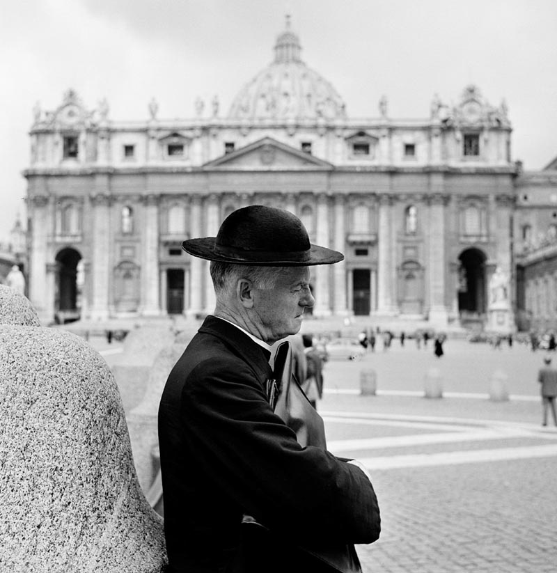 25 Praying Priest in Front of Saint Peters, Rome, 1956.jpg